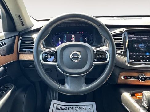Used 2023 Volvo XC90 B6 Plus AWD/4WD image 12