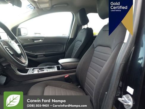 Used 2022 Ford Edge SE w/ Black Appearance Package AWD/4WD image 25