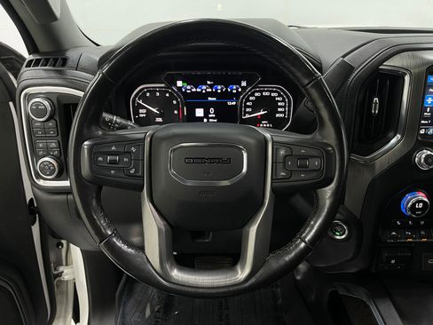 Used 2020 GMC Sierra 1500 Denali w/ Denali Ultimate Package AWD/4WD image 22
