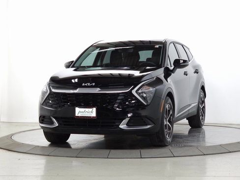 Used 2023 Kia Sportage EX image 3