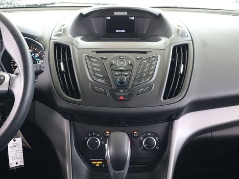 Used 2016 Ford Escape SE w/ SE Cold Weather Package image 17