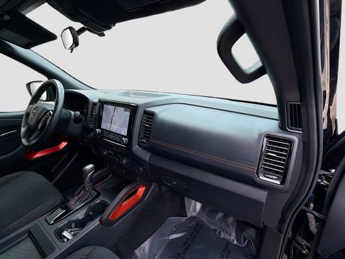 Used 2023 Nissan Frontier Pro-X w/ Technology Package image 27