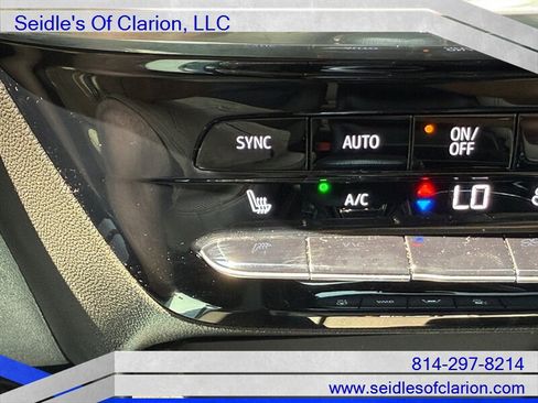 Used 2024 Buick Encore GX Avenir w/ Avenir Technology Package AWD/4WD image 29