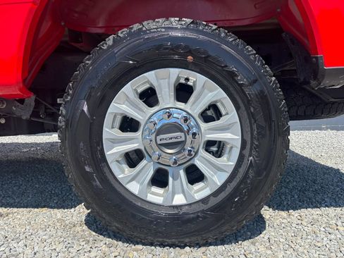 Used 2022 Ford F250 XL w/ STX Appearance Package image 2