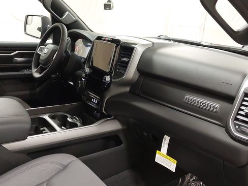 New 2026 RAM 1500 Big Horn AWD/4WD image 28
