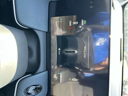 New 2026 Nissan Leaf Platinum+ w/ Cargo Package (Platinum+) FWD image 34