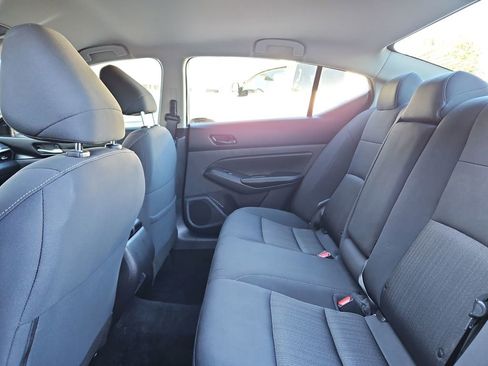 Used 2025 Nissan Altima 2.5 SV image 25