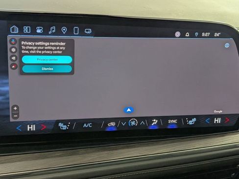 Used 2025 Chevrolet Suburban Z71 image 22