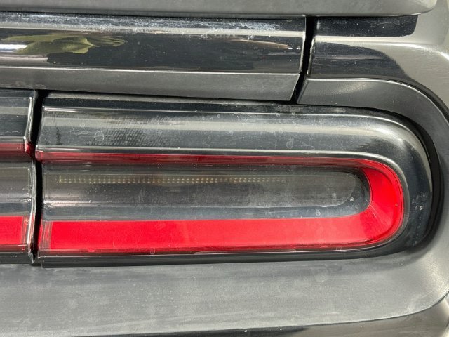 Used 2016 Dodge Challenger R/T Scat Pack w/ Leather Interior Group RWD image 29