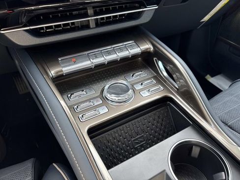 New 2026 Lincoln Nautilus Black Label AWD/4WD image 31