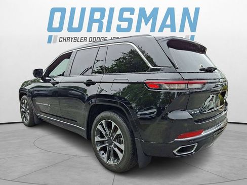 Certified 2025 Jeep Grand Cherokee Overland w/ Trailer Tow Package AWD/4WD image 4