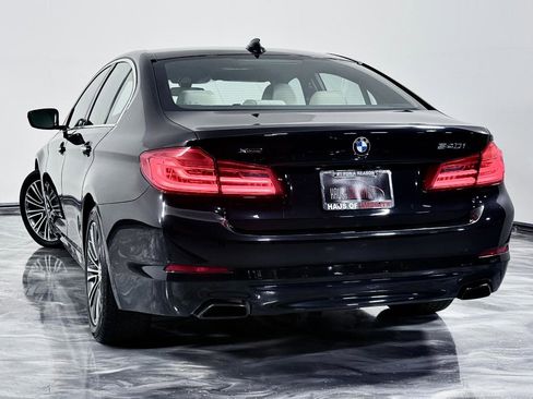 Used 2017 BMW 540i xDrive AWD/4WD image 9