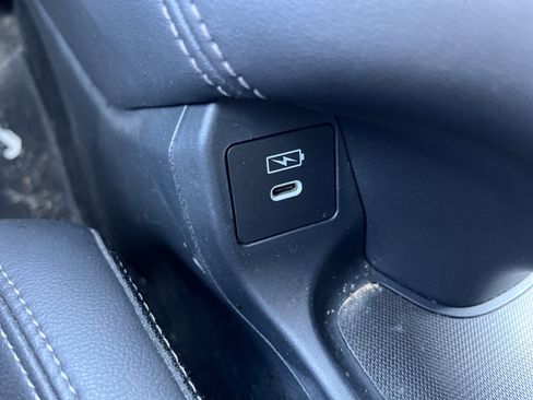 Used 2024 Honda HR-V EX-L image 29