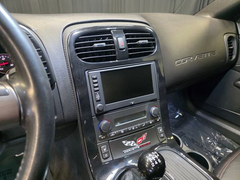 Used 2007 Chevrolet Corvette Z06 w/ Preferred Equipment Group image 27