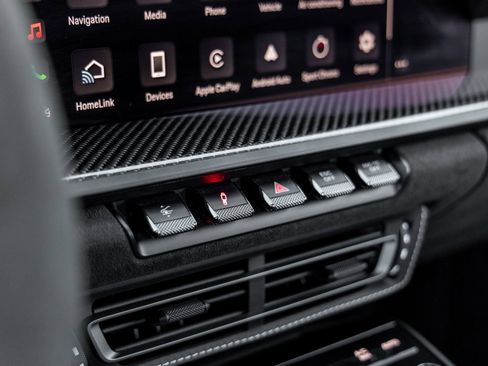 Certified 2022 Porsche 911 GT3 image 31