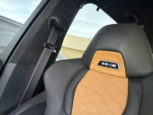 Used 2021 BMW X5 M w/ Competition Package image 19