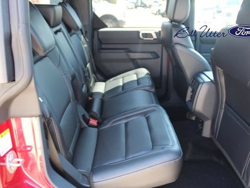New 2026 Ford Bronco Outer Banks AWD/4WD image 9