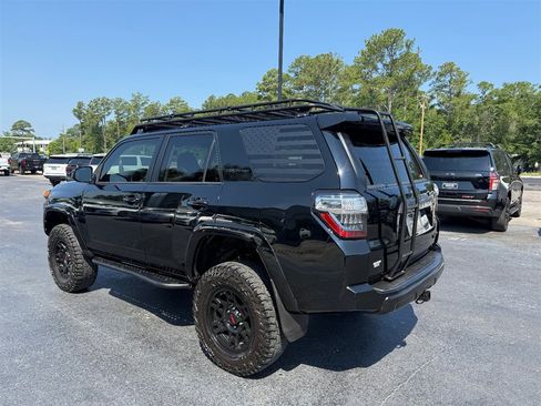 Used 2018 Toyota 4Runner TRD Pro AWD/4WD image 29