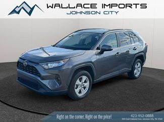 Used 2021 Toyota RAV4 XLE w/ Convenience Package video 2