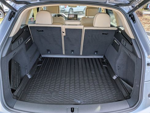 Used 2024 Audi Q5 2.0T Premium image 14