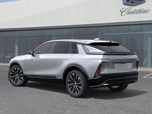 New 2026 Cadillac Lyriq Sport image 4