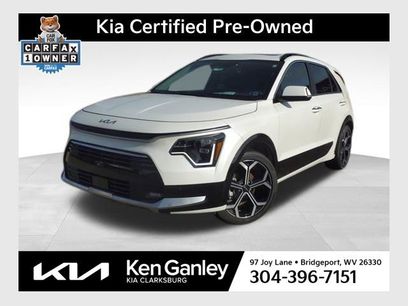 Used 2023 Kia Niro SX Touring