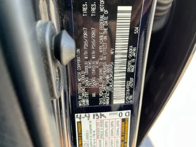 Used 2021 Toyota 4Runner SR5 AWD/4WD image 31