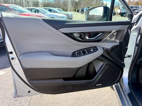 Used 2023 Subaru Legacy Limited image 17