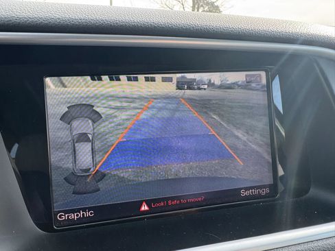 Used 2016 Audi Q5 2.0T Premium Plus w/ Technology Package image 20