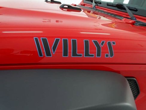 Certified 2025 Jeep Wrangler Willys 4xe image 25