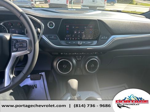 Used 2021 Chevrolet Blazer LT AWD/4WD image 20