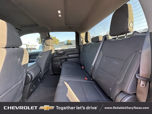 Used 2024 Chevrolet Silverado 2500 Custom w/ Custom Value Package AWD/4WD image 29