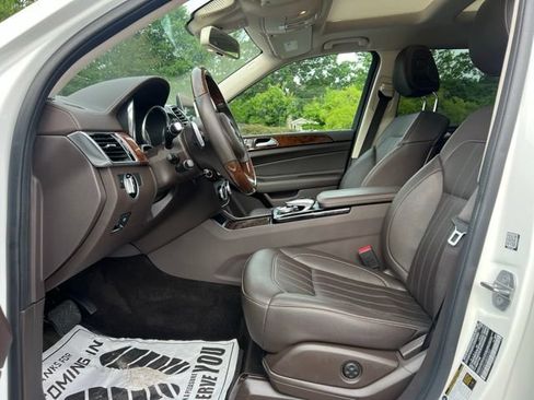 Used 2018 Mercedes-Benz GLS 450 4MATIC image 12