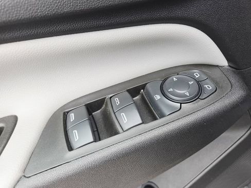 Used 2022 Chevrolet Equinox LT AWD/4WD image 33