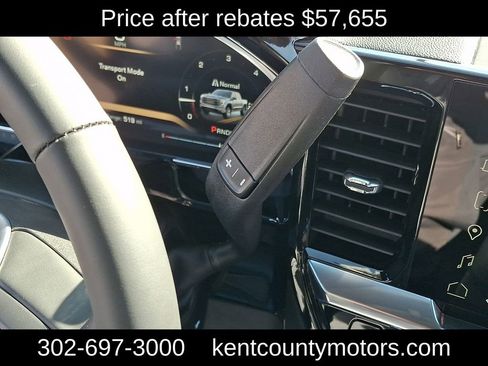 New 2026 GMC Sierra 1500 SLE image 17