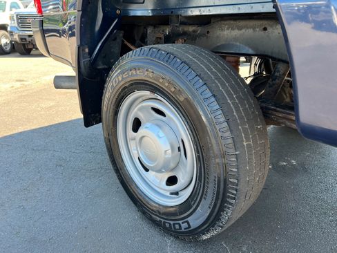 Used 2017 Ford F250 XL w/ Snow Plow Prep Package AWD/4WD image 23