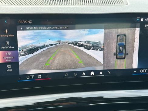 Used 2024 BMW 530i xDrive image 24