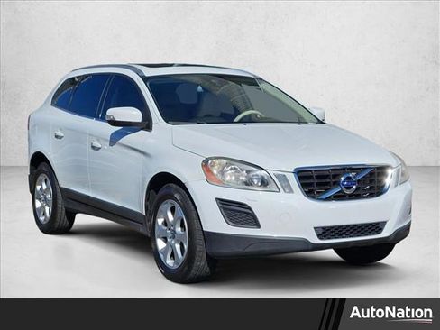 Used 2013 Volvo XC60 3.2 image 1