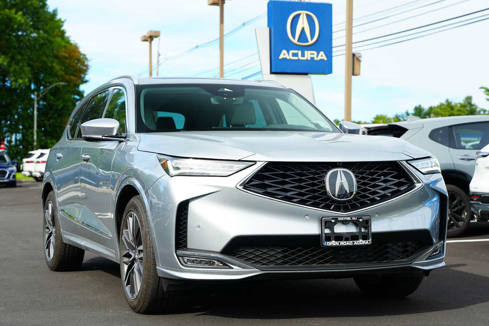 Certified 2026 Acura MDX w/ Advance Package AWD/4WD image 1