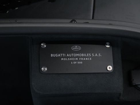 Used 2020 Bugatti Chiron AWD/4WD image 46
