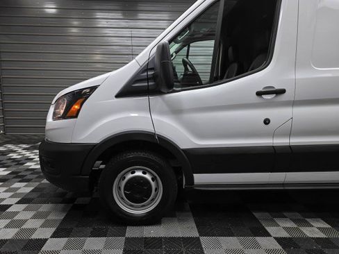 Used 2024 Ford Transit 250 148 Medium Roof RWD image 30