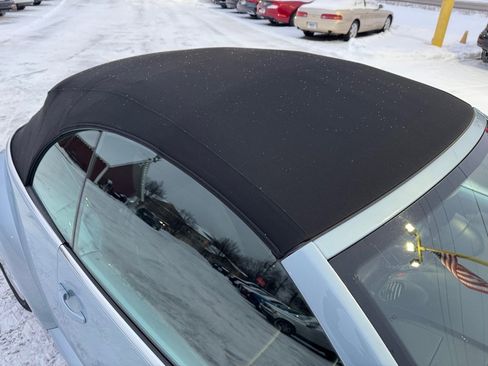 Used 2009 Volkswagen Beetle S image 35