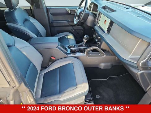 Used 2024 Ford Bronco Outer Banks AWD/4WD image 20