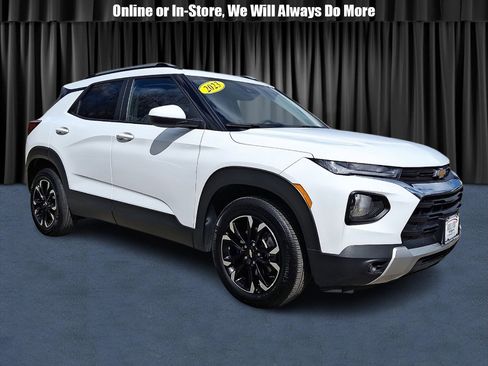 Used 2023 Chevrolet TrailBlazer LT FWD image 1