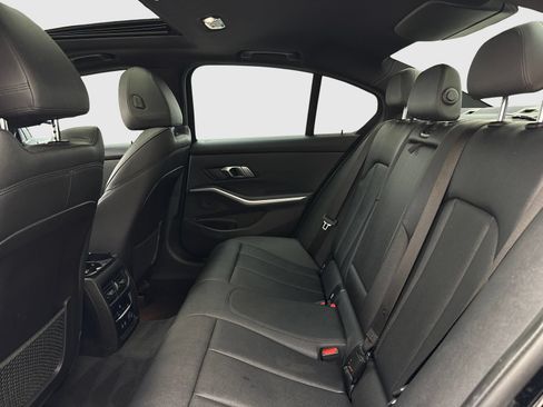 Used 2020 BMW 330i Sedan w/ Convenience Package RWD image 34
