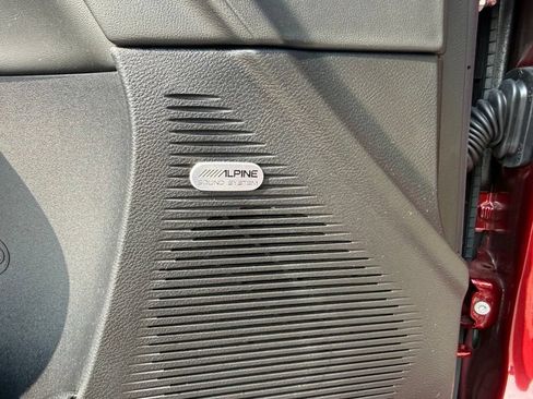 Used 2023 Dodge Challenger R/T Scat Pack RWD image 10