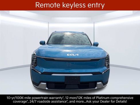Certified 2024 Kia EV9 Wind AWD/4WD image 10