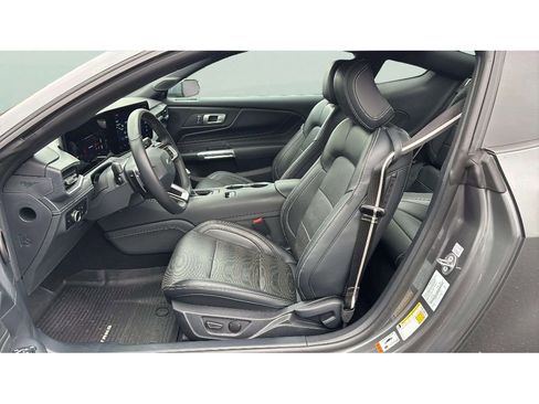 Used 2024 Ford Mustang GT Premium image 11