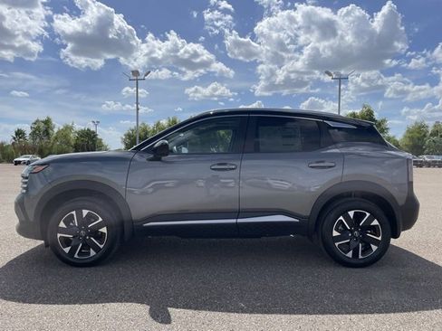 New 2025 Nissan Kicks SV w/ SV Premium Package image 4