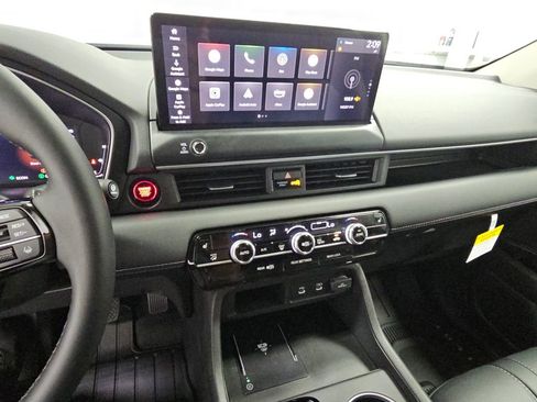 New 2026 Honda Pilot Touring image 12